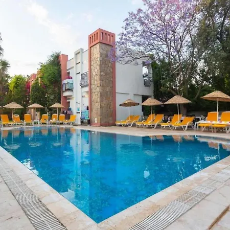 Hotel Kriss *